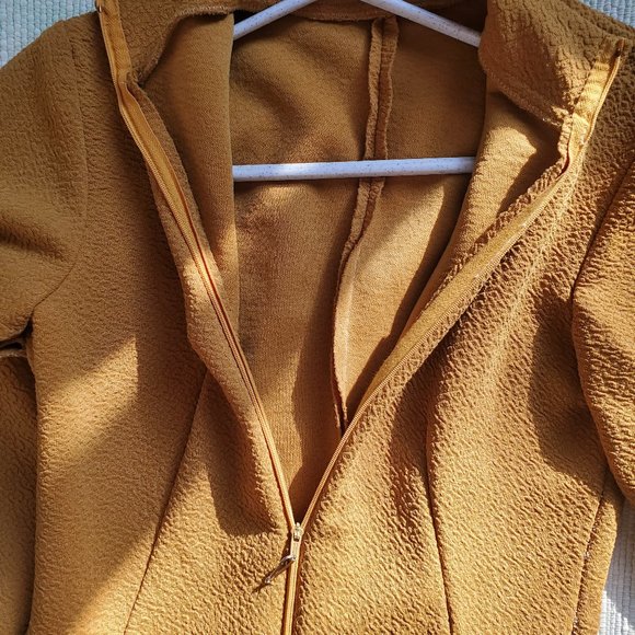Ochre jumpsuit - Picture 3 of 4